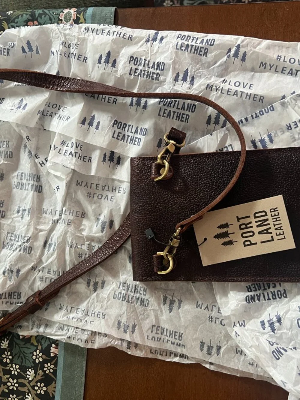 Portland Leather Goods | Parker Phone Bag | New with tags